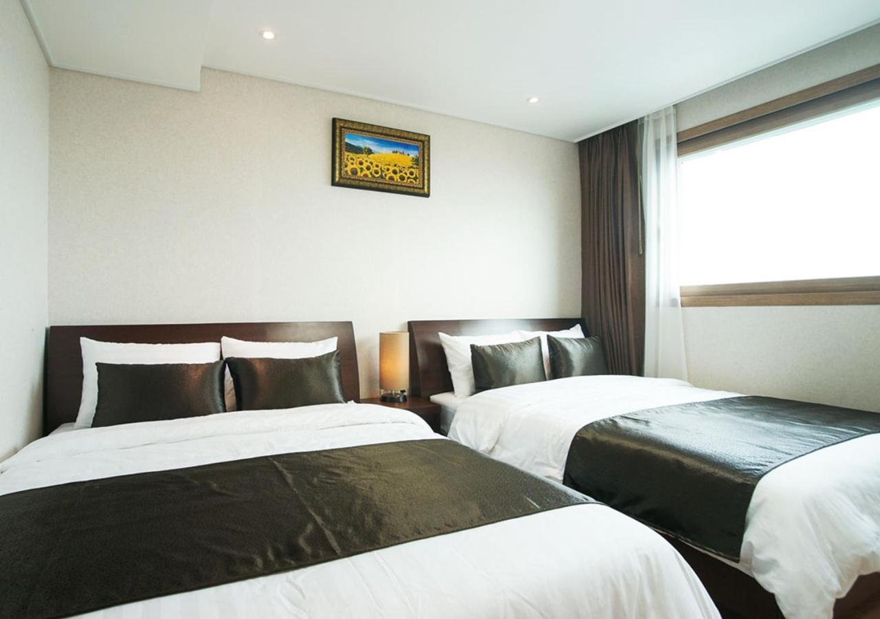 Iris Hotel Seogwipo Luaran gambar