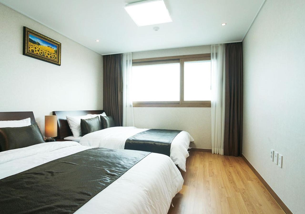 Iris Hotel Seogwipo Luaran gambar