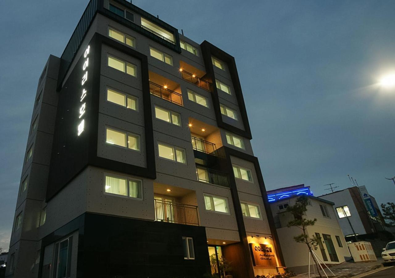 Iris Hotel Seogwipo Luaran gambar
